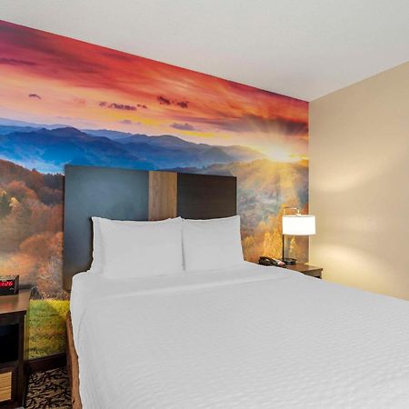 Leconte Hotel & Convention Center, Ascend Hotel Collection Пиджен-Фордж Экстерьер фото